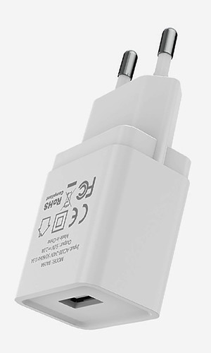 Сетевая зарядка Borofone BA19A USB 5W 1A белая